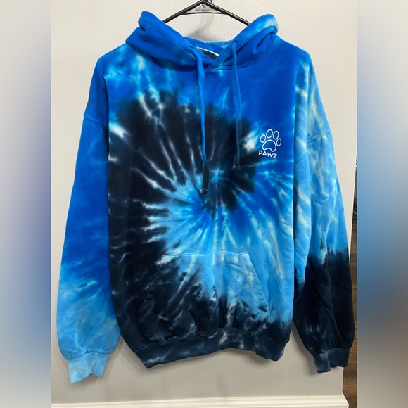 PAWZ Tops - PAWZ blue tie-dye hoodie